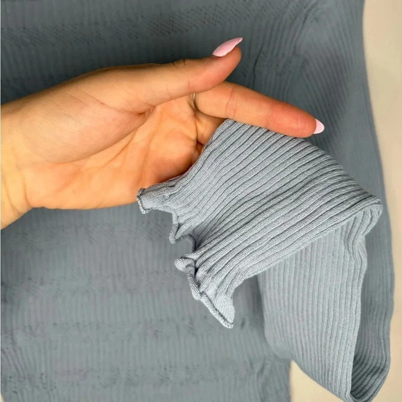 Urban Outfitters Crinkled Cardigan - Picture 7 of 12